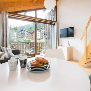  Appartement Stunning Renovated With Mezzanine